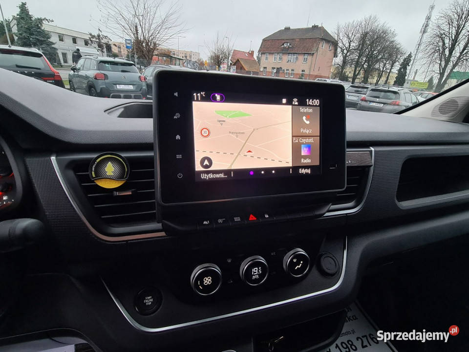 Renault Trafic Automat 25 5Osobowy Navi Full Led lakier metallic Wągrowiec sprzedam