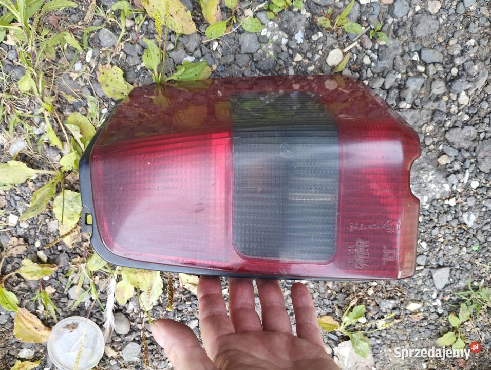lampa tylna tempra kombi śląskie Sosnowiec