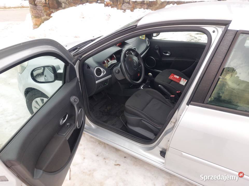 Renault clio 2011 Bieliny