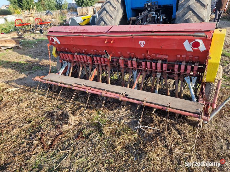Siewnik poznaniak 27m S043 łódzkie Mroczków Duży