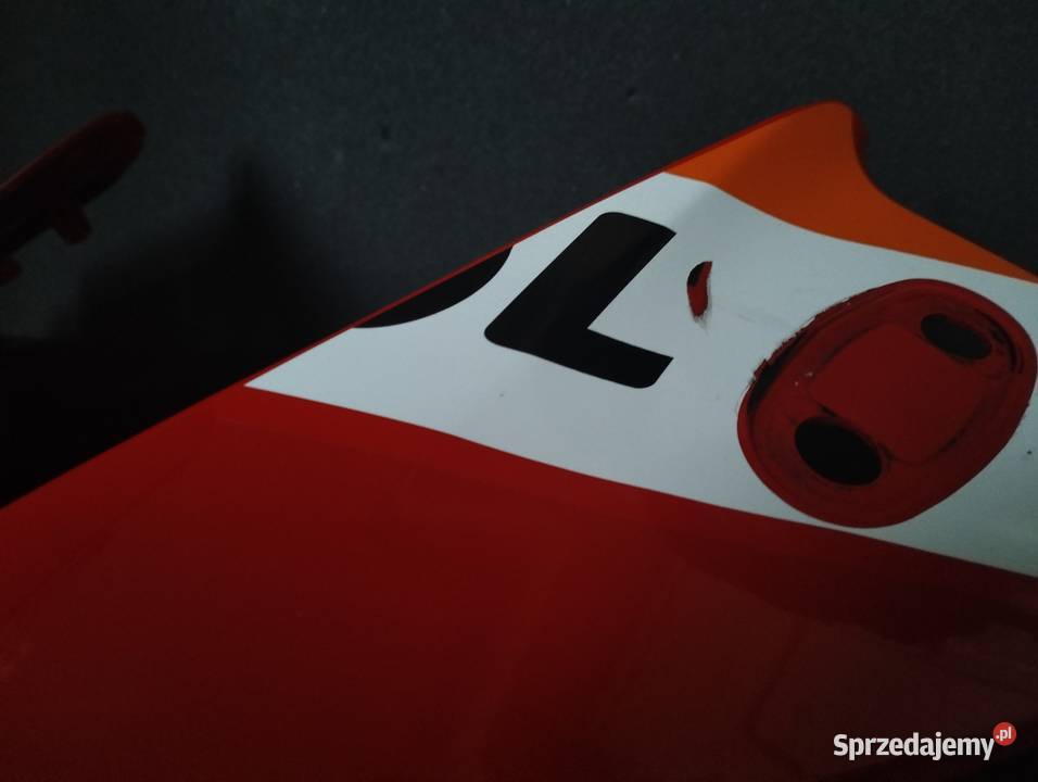 Honda CBR 125 JC50 czasza przednia owiewka Motoryzacja