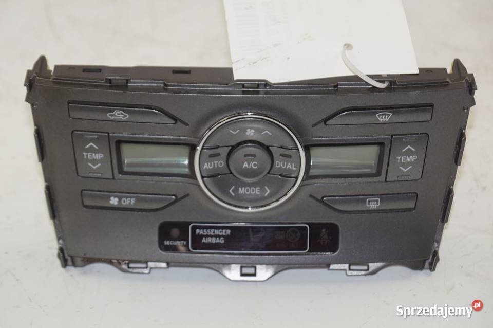 5590002220B AURIS I PANEL KLIMATYZACJI Lipno