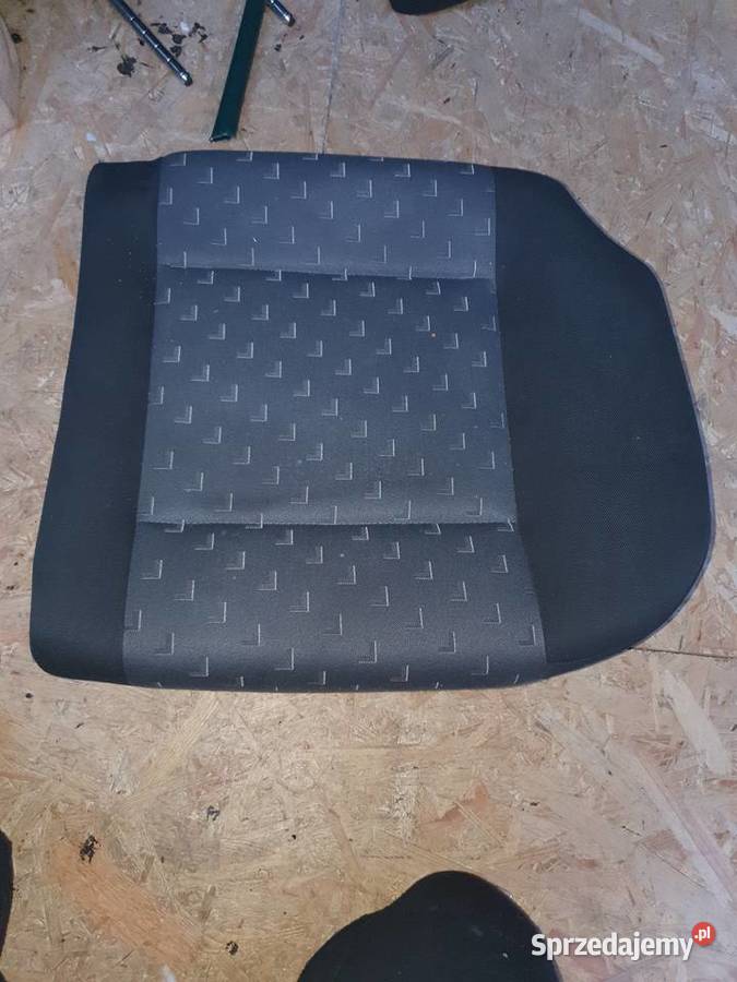 Fotele i kanapa Skoda Octavia 1U Warszawa