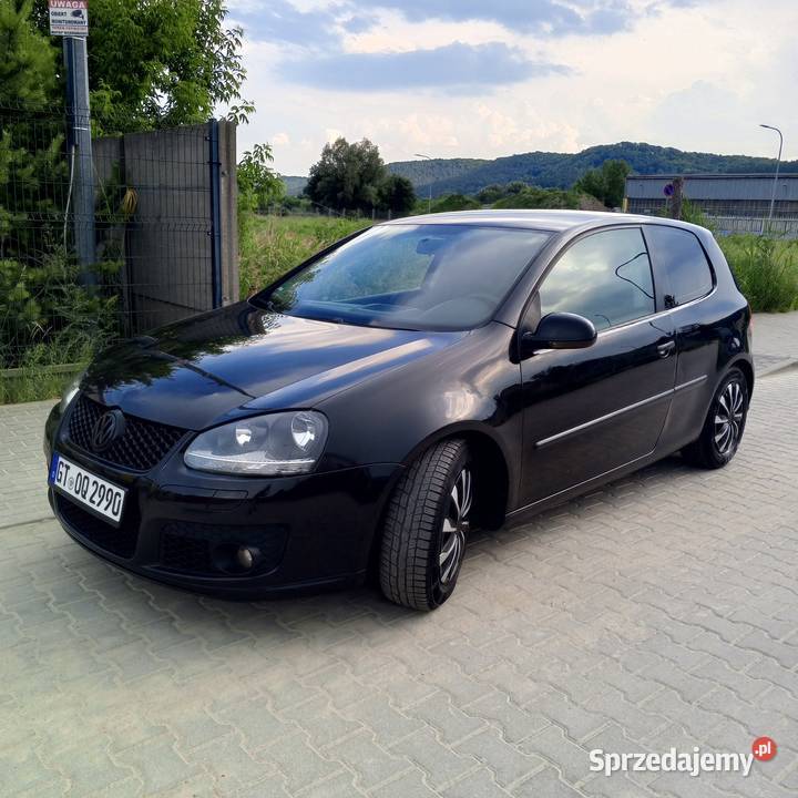 Volkswagen Golf V 14MPI z Niemiec opłatach 2/3 Golf Rumia