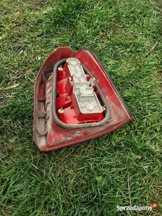 Lampa tył lewa Audi A4 B5 Avant przedlift Siedliszcze-Osada