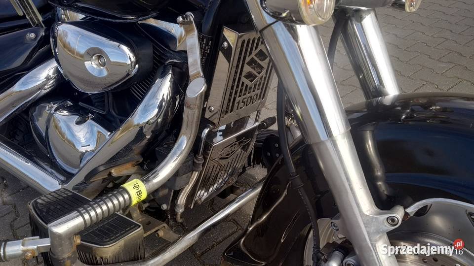 Suzuki Boulevard C90 garażowany