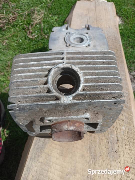 Cylinder głowica MZ ETZ 250 82r lubelskie