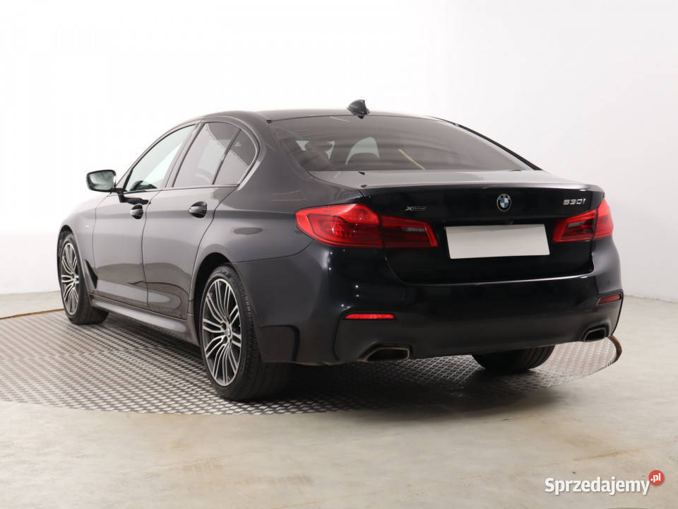 BMW 5 530i xDrive łopatki zmiany biegów Katowice