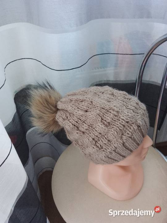 Czapka damska z pomponem brązowa beżowa Dla kobiet Chrzanów