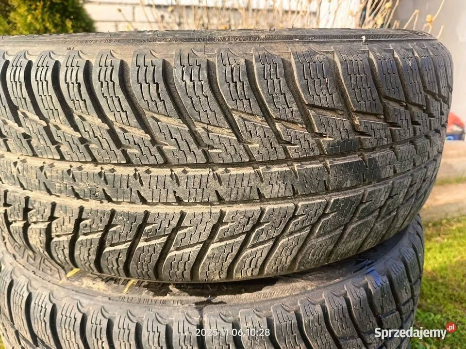 Komplet opon zimowych Nokian WR SUV 3 23555R18 Boguty-Pianki sprzedam