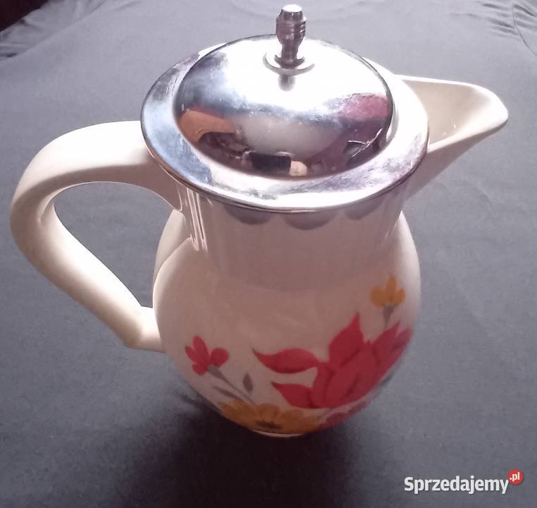 Fajansowy dzbanek z metalową przykrywką Niemcy Koźminek