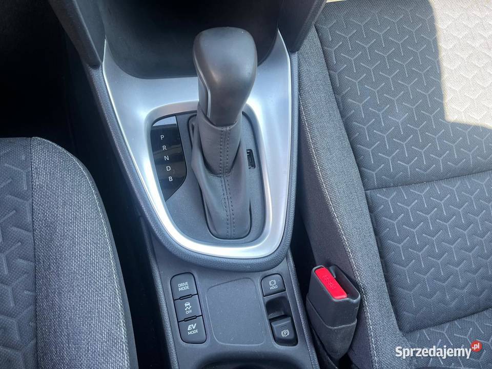 TOYOTA Yaris Cross 15 116H Hybride 2WD Design Wrocław sprzedam