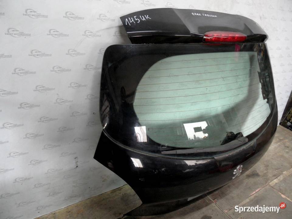 PEUGEOT 208 I 12r klapa tył