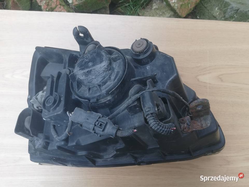 Kia carens ii 2 lampa przód prawa lewa małopolskie Stary Sącz