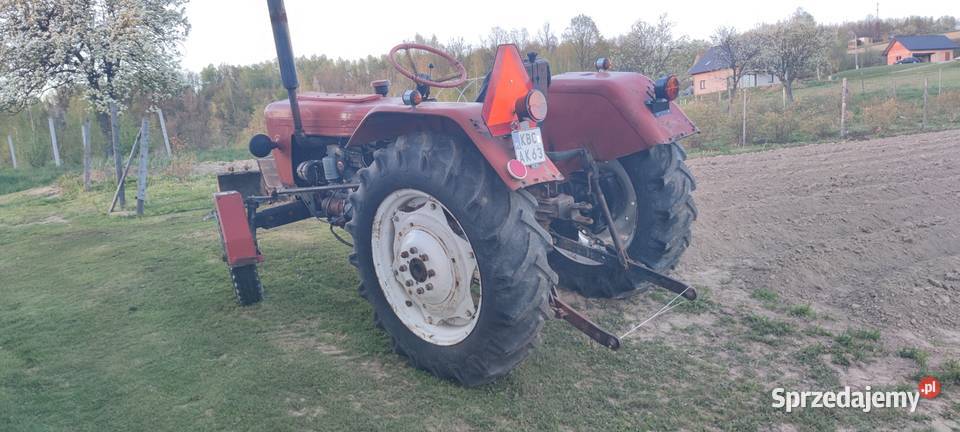 Sprzedam Ursusa c330 84r
