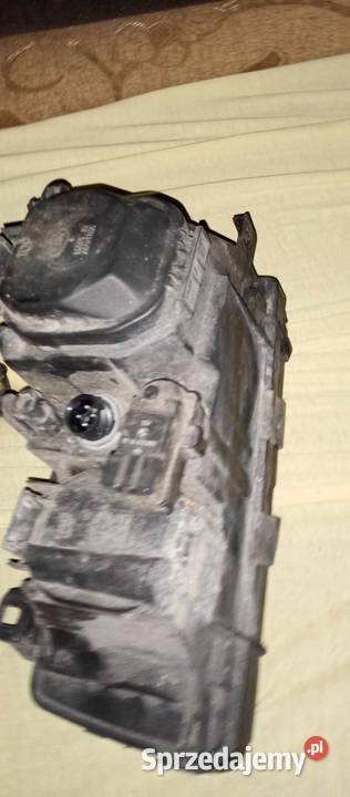Lampa prawa bmw e36 soczewka Wielka Wieś