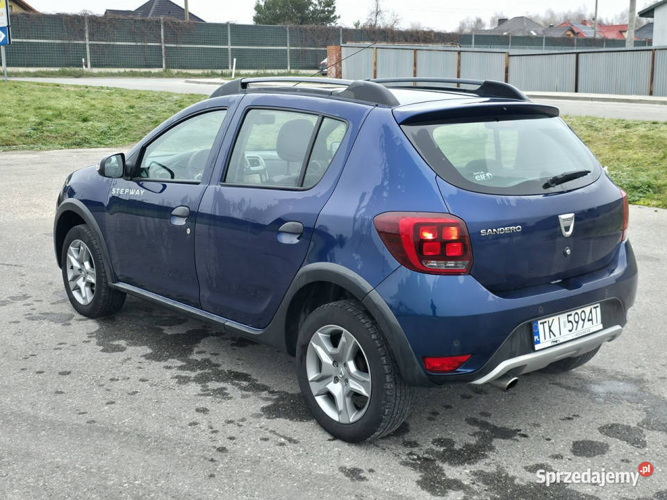 Dacia Sandero Stepway 09 Benzyna Serwisowany Rok produkcji 2017 świętokrzyskie Piekoszów