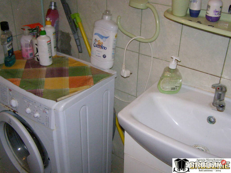 Niewielki emeryta rodziny Liczba pokoi 3 podkarpackie Makowa