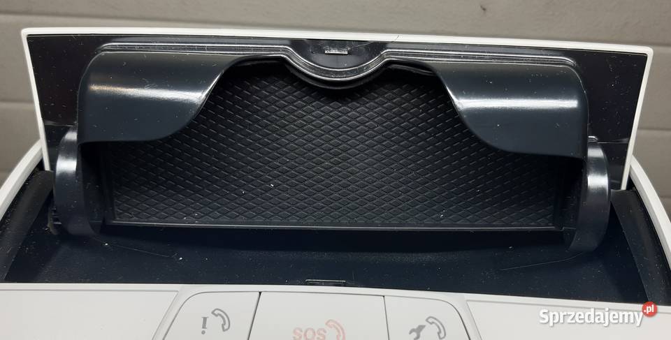 LAMPKA OŚWIETLENIE KABINY MERCEDES W205 C350 osobowe Mielęcin