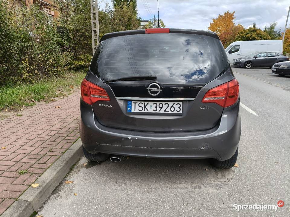 Opel Meriva 17 DTH 2011 uszkodzony