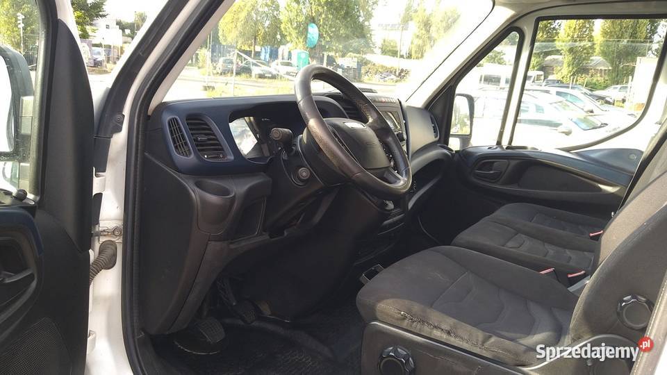 IVECO DAILY 35S15 2018r 30DIESEL 7 OSÓB nieuszkodzony Szczecin