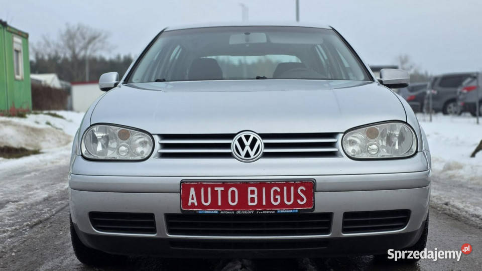 Volkswagen Golf climatronic 14 benzyna IV srebrny Lębork sprzedam