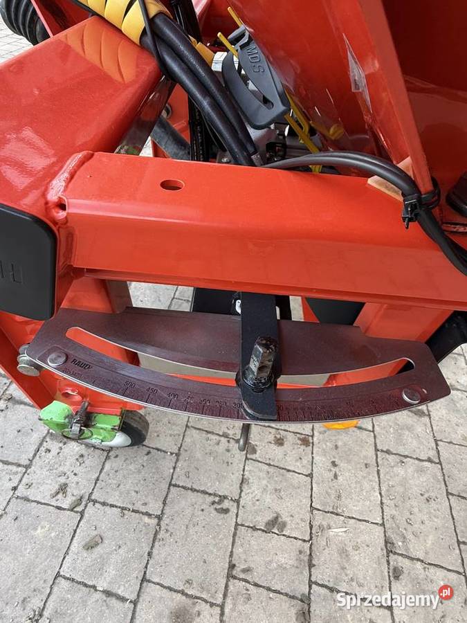 rozsiewacz rauch mds 191 Rozsiewacze nawozów podkarpackie Nowa Sarzyna
