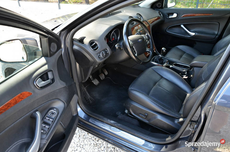 Ford Mondeo 20TDCI 140 Opłacony Navi Skóra Mk4 przyciemniane szyby mazowieckie Ostrów Mazowiecka
