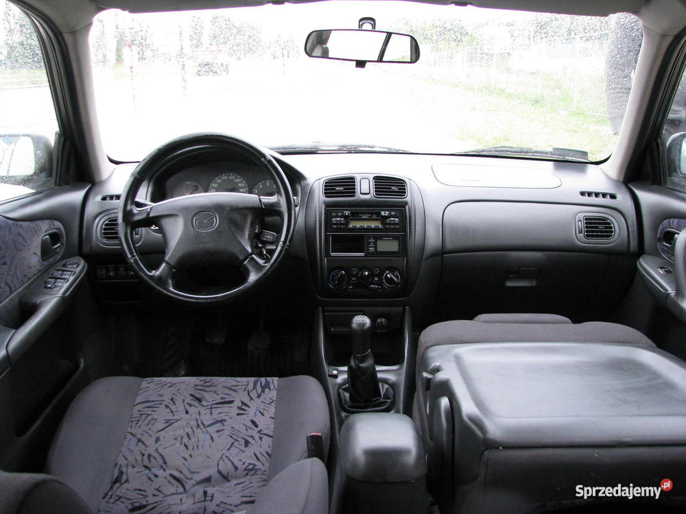 MAZDA 323 F 1999 r nieuszkodzony 323F Łódź