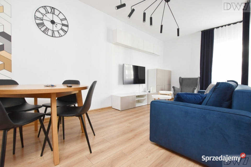 Apartament2 pokojebalkon47m2QuattroSerenada
