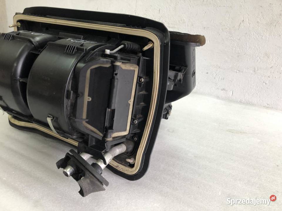 NAGRZEWNICA KOMPLETNA 6980081 BMW X3 E83 20D osobowe