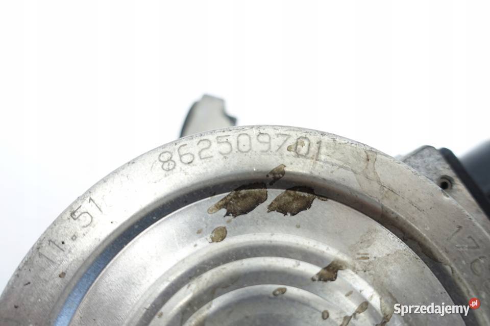 BMW 4 F36 Gran Coupe 20 i POMPA WODY 17669711 Pozostałe sprzedam