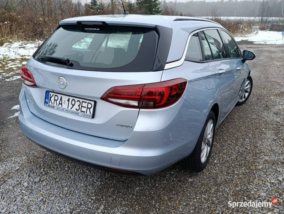 Opel Astra Astra Sports Tourer Bezwypadkowa mały 118000km Dulowa