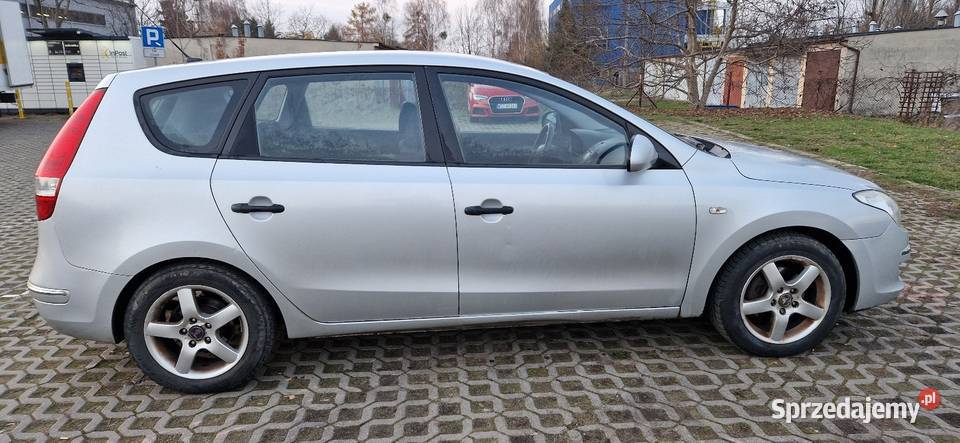 Hyundai i30 2008r 16 crdi Płyćwia