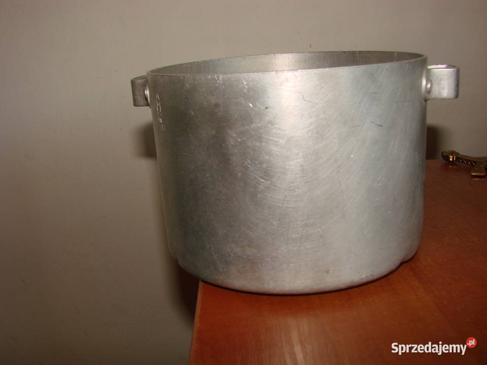 mały aluminiowy garnek 1l PRL Pruszcz Gdański