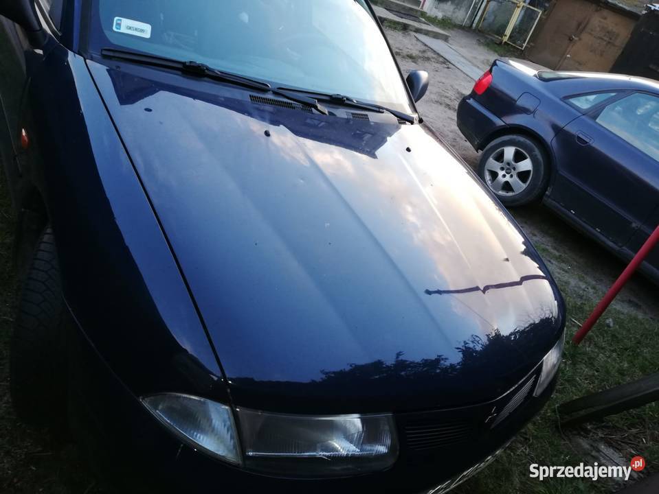 Sprzedam Mitsubishi Carisma 1997 16 benzyna 1597cm3 Pelplin