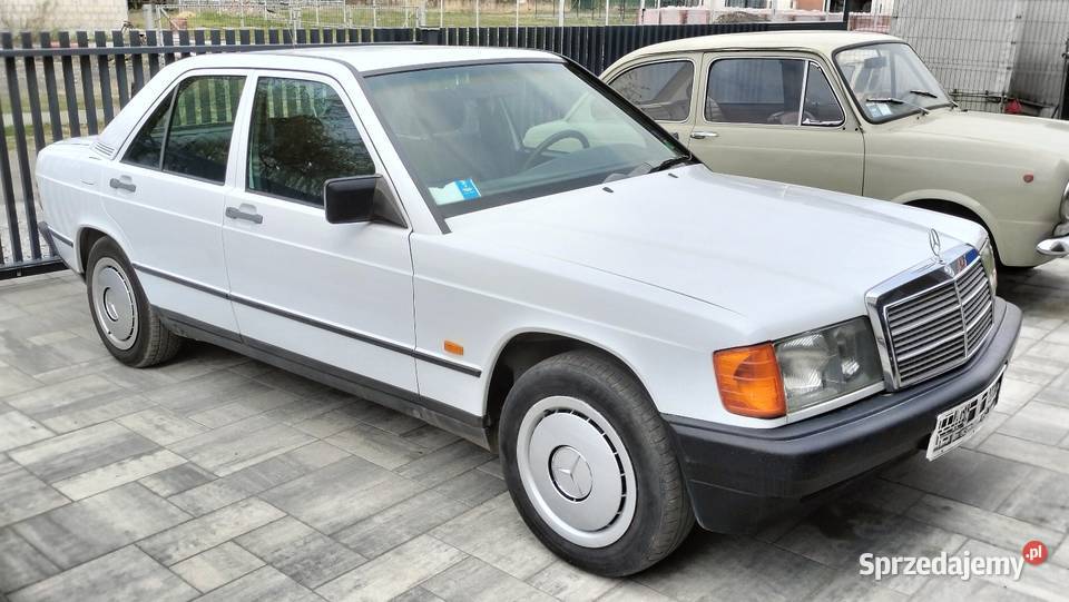 Mercedes W201 190e 5 bieg wąska listwa bez rdzy Sedan / Limuzyna Kostrzyn sprzedam