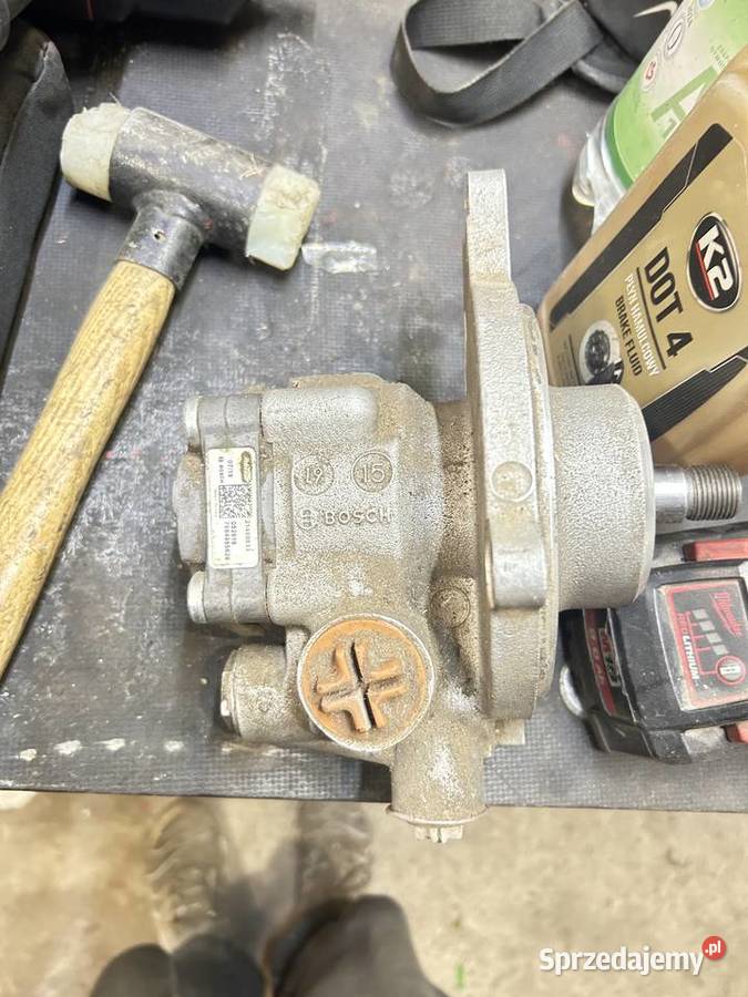 Sprzedam pompę wspomagania kierownicy Pompy wspomagania Dąbrowa