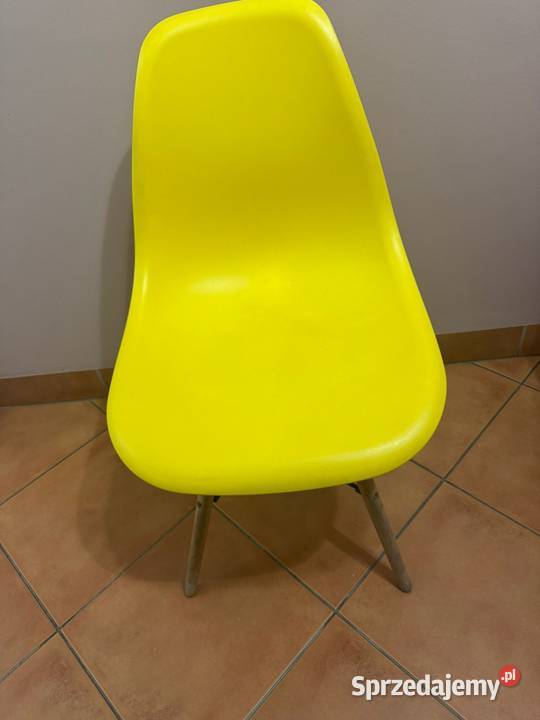 Komplet kolorowych krzeseł Warszawa