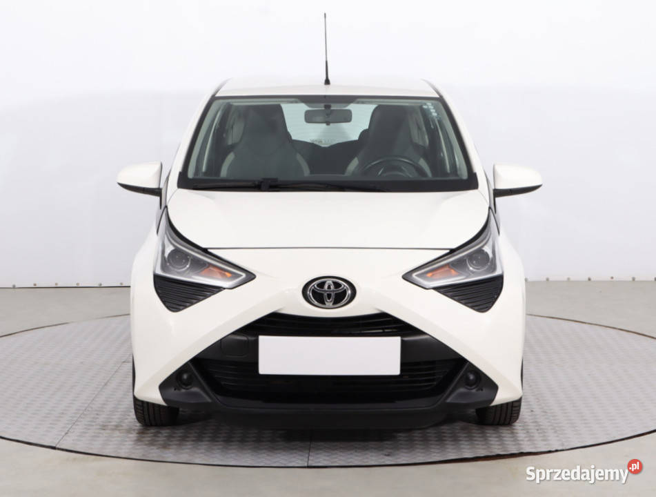 Toyota Aygo 10 VVTi nieuszkodzony Piaseczno