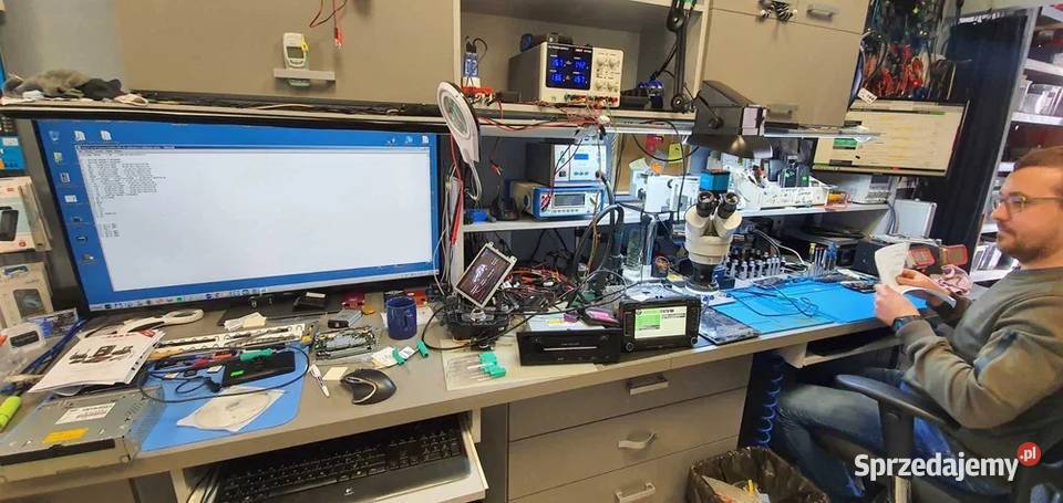 Ford MFD LOW nawigacja czarny ciemny ekran Szczecinek