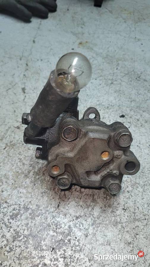 Pompa wspomagania Nissan Primera P10 Łagów sprzedam