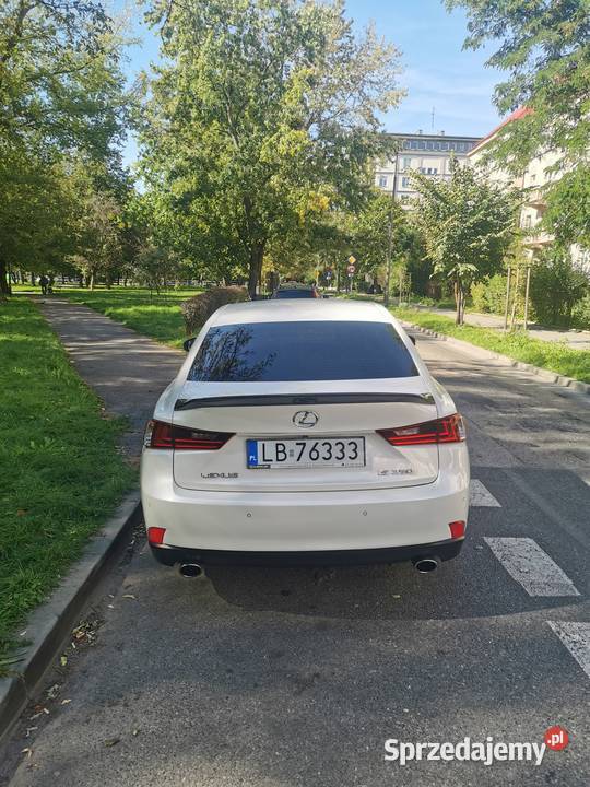 Lexus is 250 benzyna sprzedam