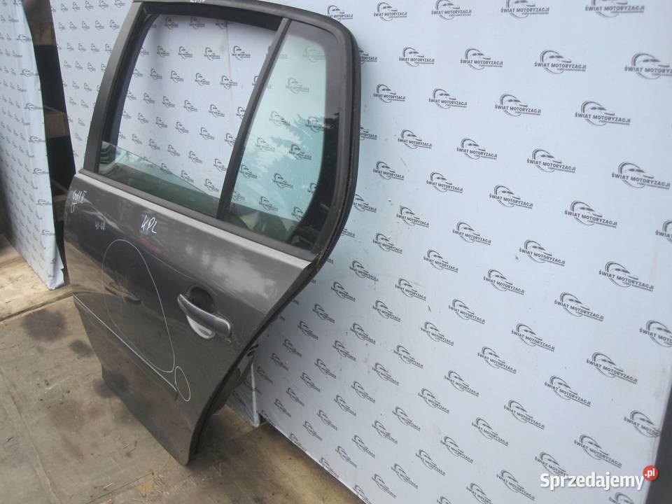 VW GOLF V 07r drzwi lewe tył Drzwi