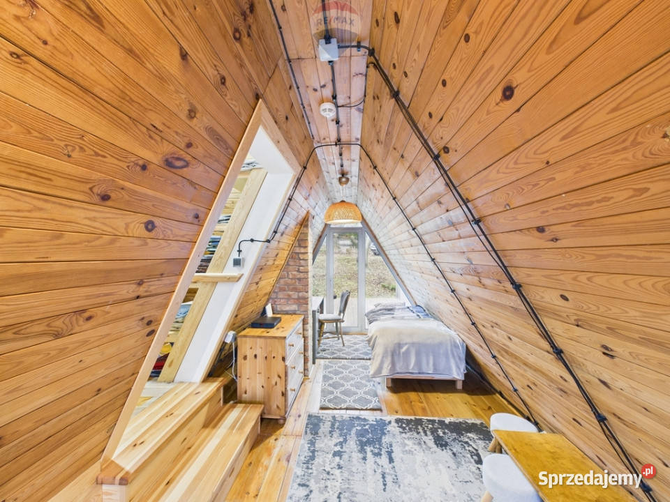 Dom jeziorem Borzestowska Huta 160m2