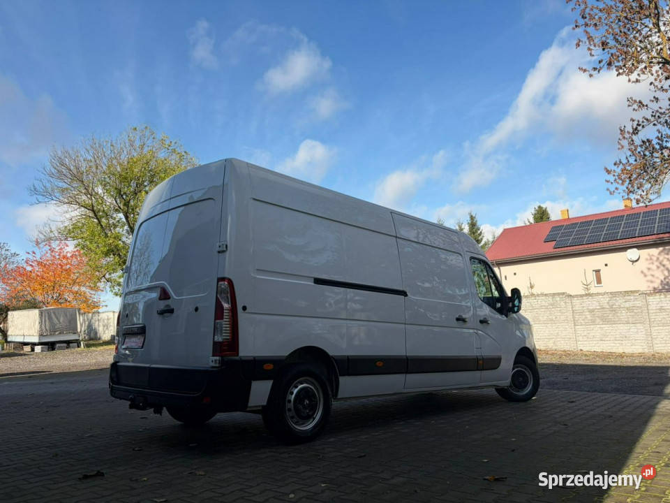 Renault Master 202023 140L4H2SALON I Rok produkcji 2020 Złotniki Kujawskie