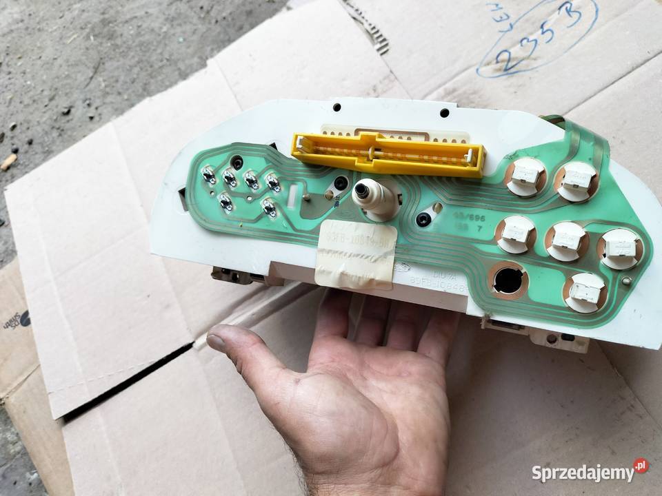 FORD FIESTA MK3 19 D LICZNIK ZEGARY osobowe lubelskie Kamień-Kolonia