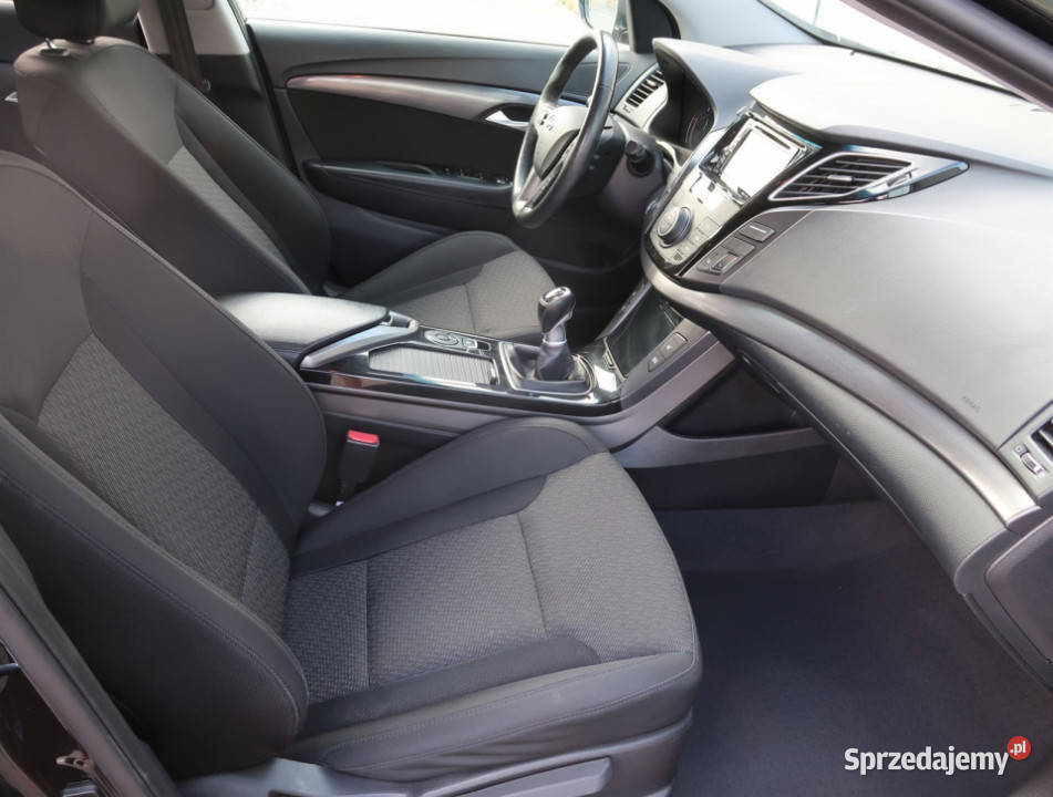Hyundai i40 17 CRDi nieuszkodzony dolnośląskie Bielany Wrocławskie sprzedam