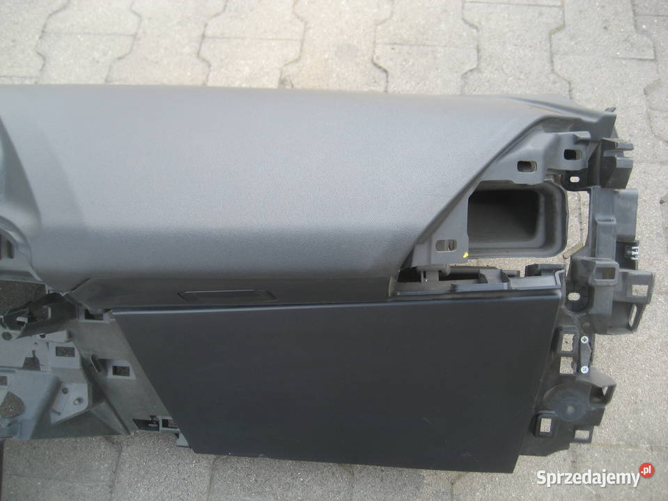 bmw 1 f70 2425r deska rozdzielcza konsola heap Deski rozdzielcze, konsole Rakoniewice