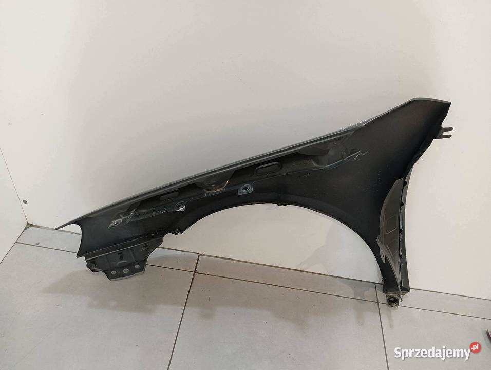 BŁOTNIK PRAWY PRZÓD LA6Q 5D HB VW Volkswagen